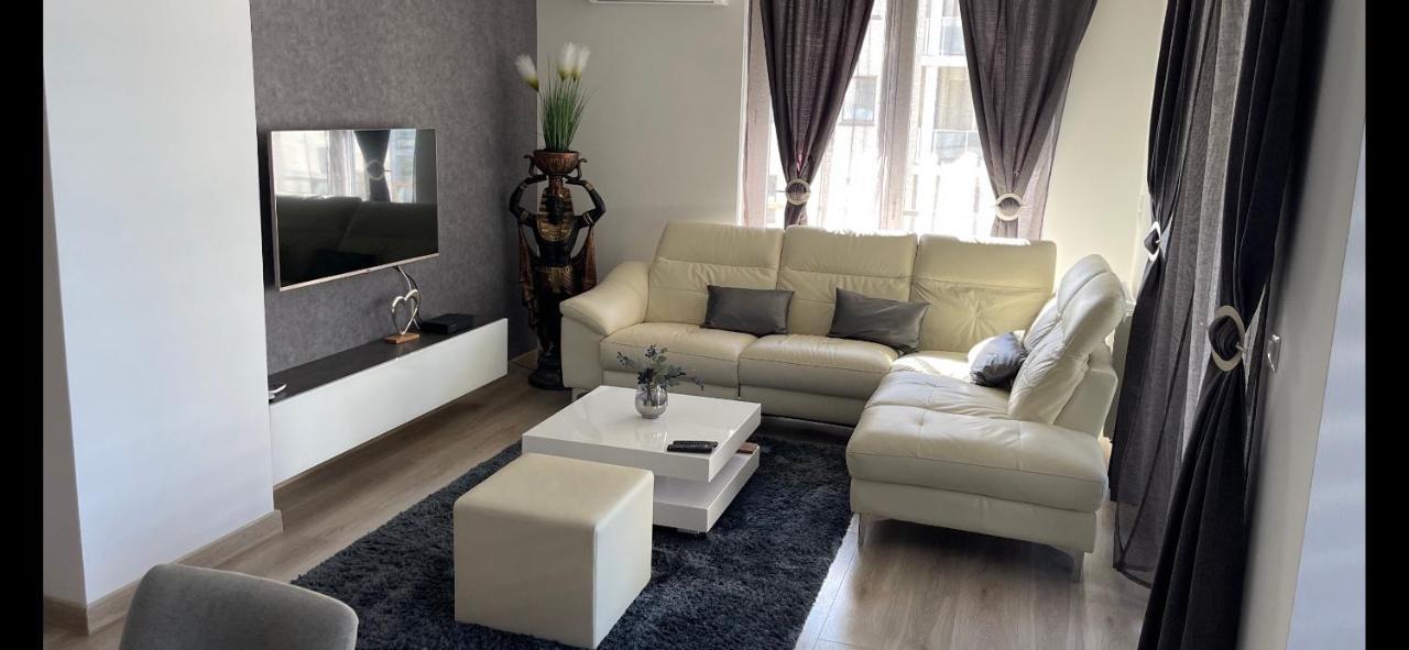 N.Cristian Apartment บูดาเปสต์ ภายนอก รูปภาพ