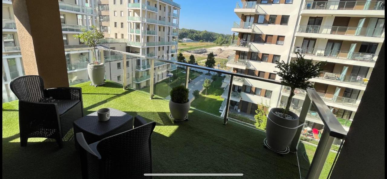 N.Cristian Apartment บูดาเปสต์ ภายนอก รูปภาพ