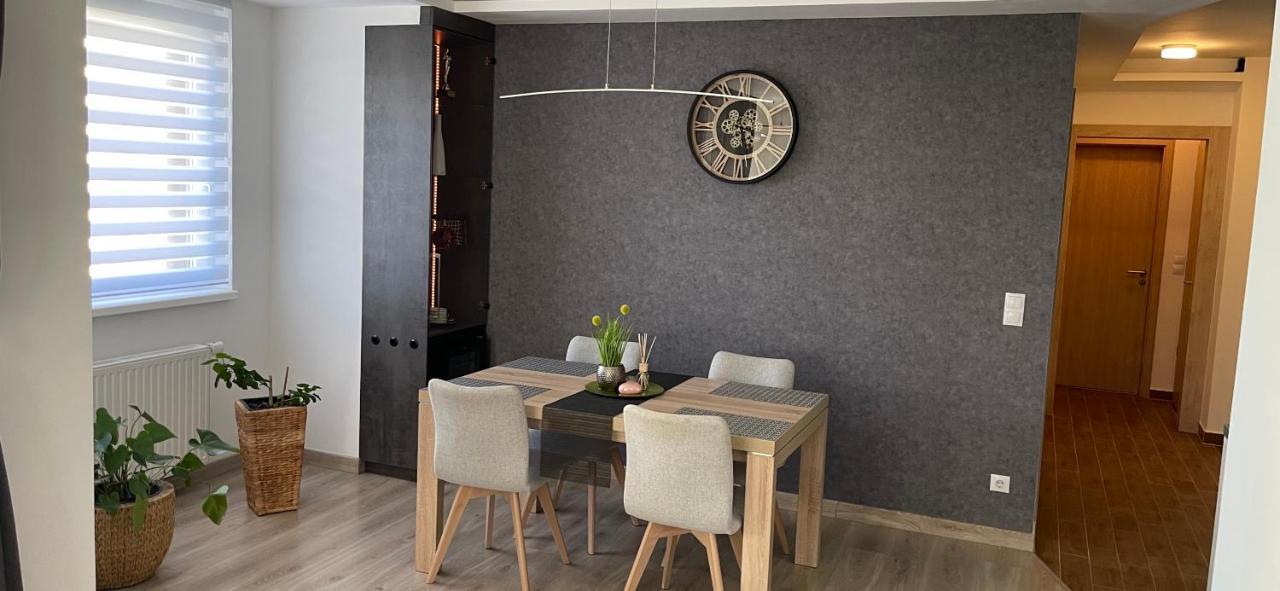 N.Cristian Apartment บูดาเปสต์ ภายนอก รูปภาพ