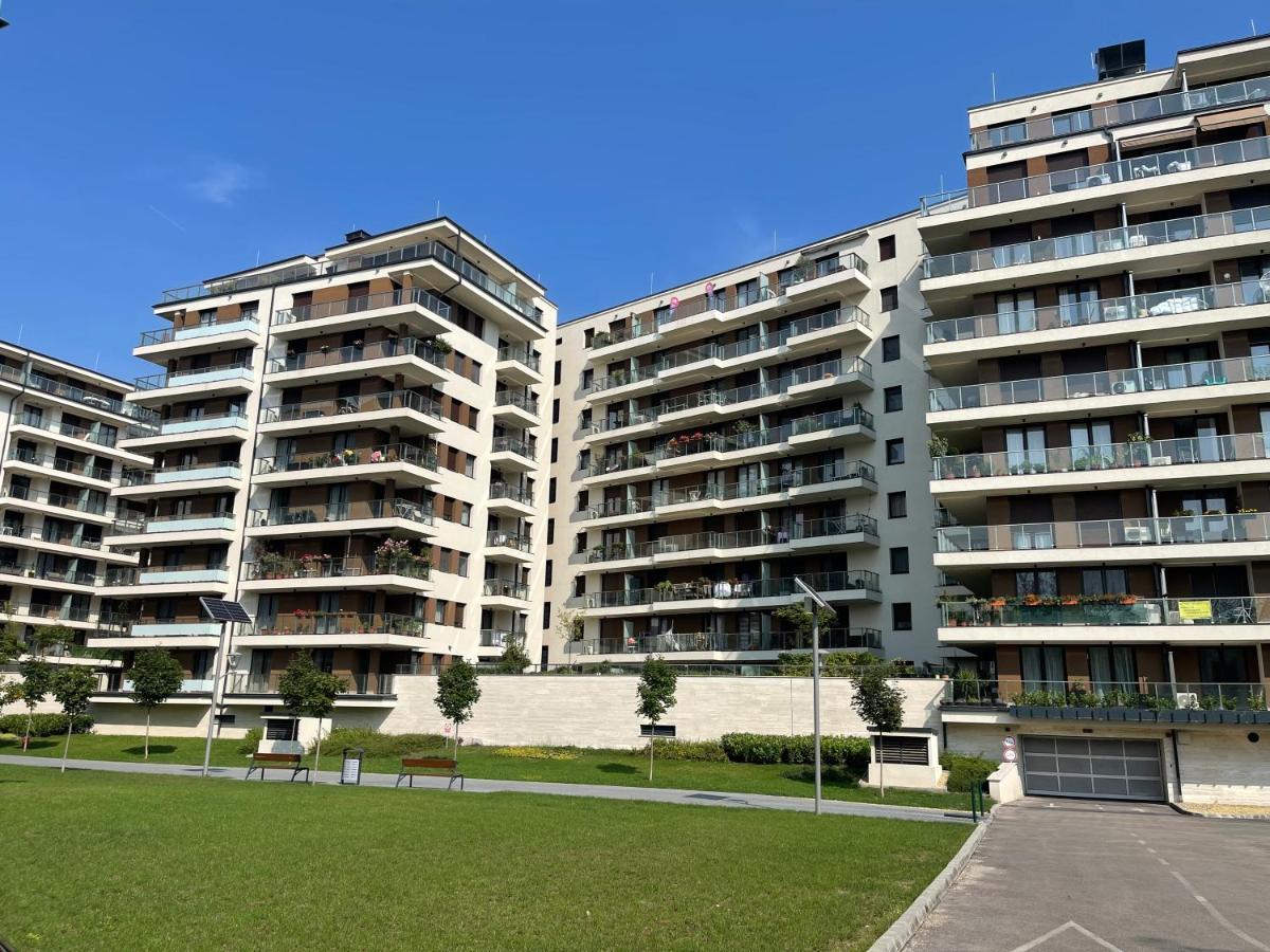 N.Cristian Apartment บูดาเปสต์ ภายนอก รูปภาพ